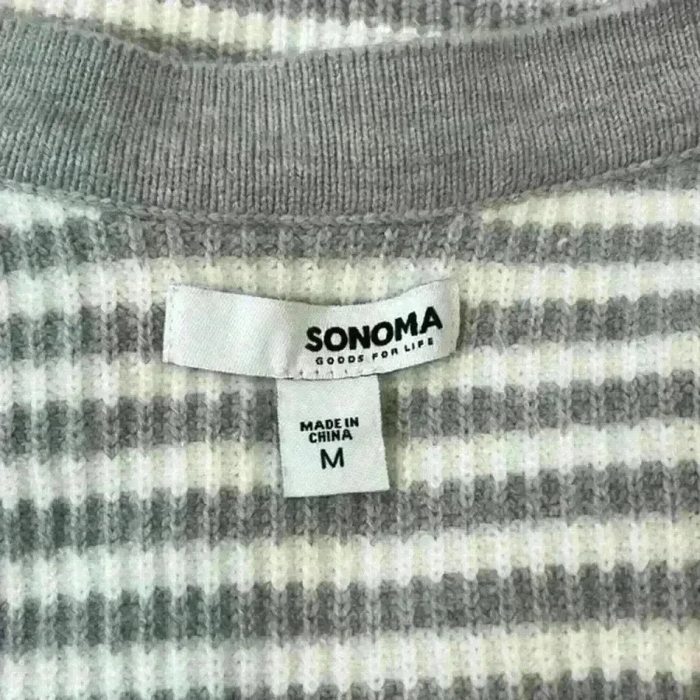 Sonoma Grey & White Striped Pullover Sweater Size M